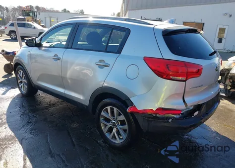 2014 Kia Sportage Lx z USA, uszkodzony, nr VIN KNDPBCACXE7573389